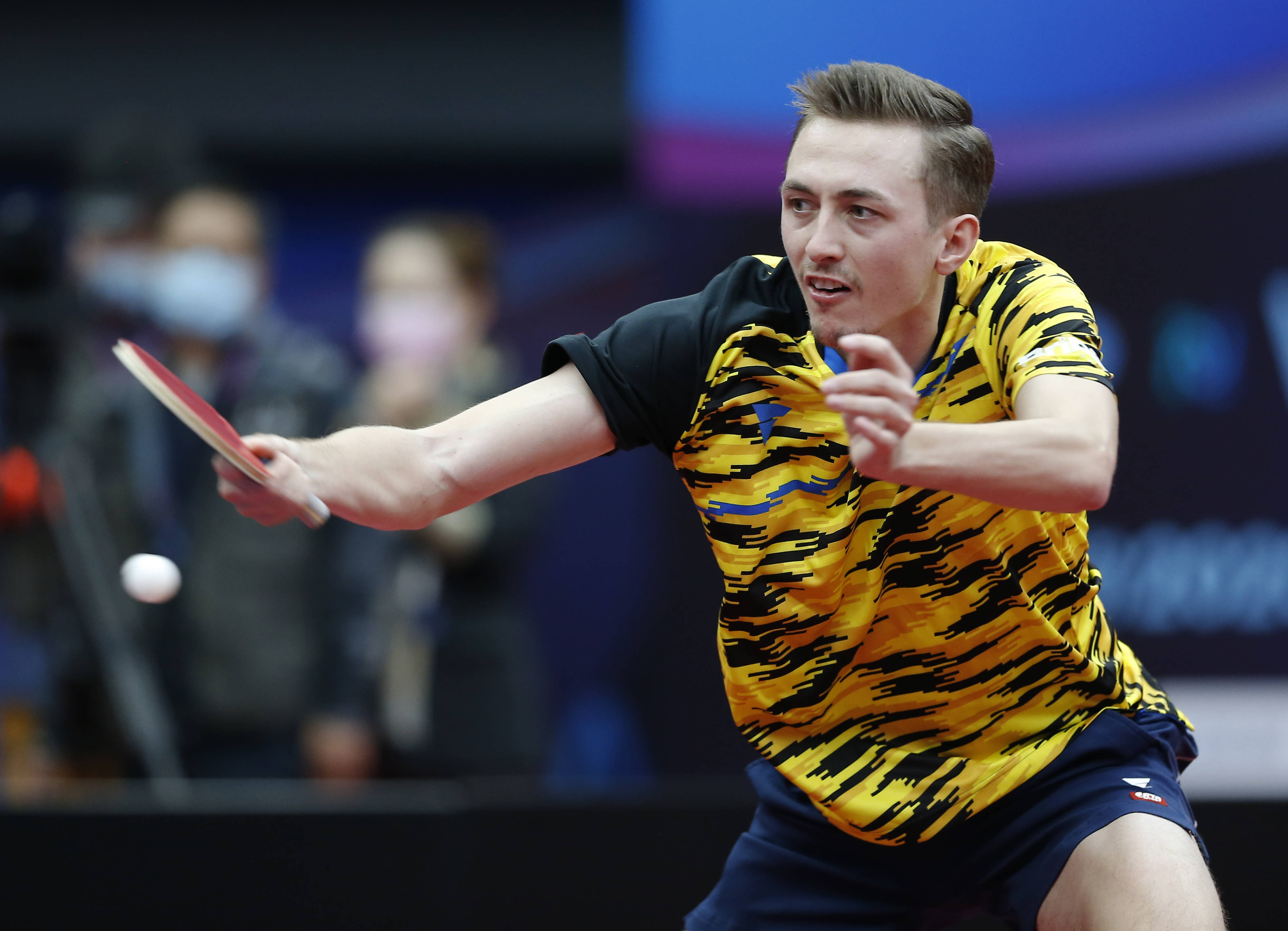 英格兰队翻盘中国队，奥恰洛夫点燃赛场